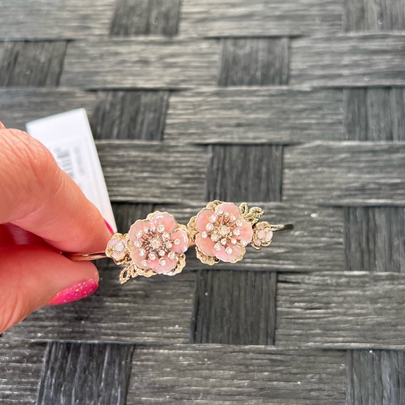 Marchesa Bracelet - Picture 3 of 5